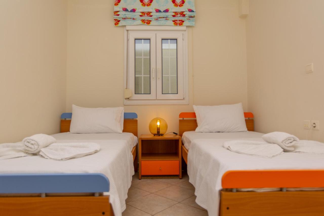 Apartment Irida *