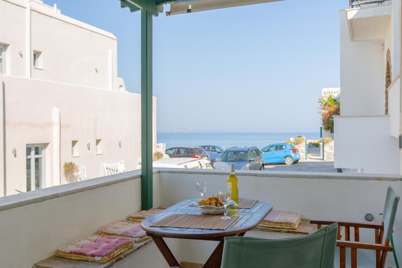 Irida * Naxos City